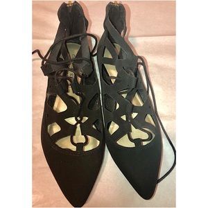 👠 Christian Siriano Size 8 Flats 👠